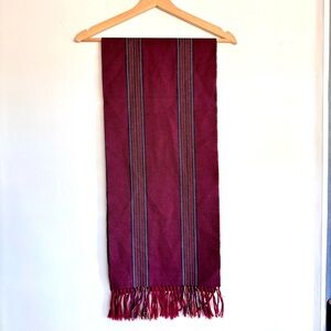 100% Superfine Lambswool Scarf Made In‎ Western Germany Academia Preppy Burgundy